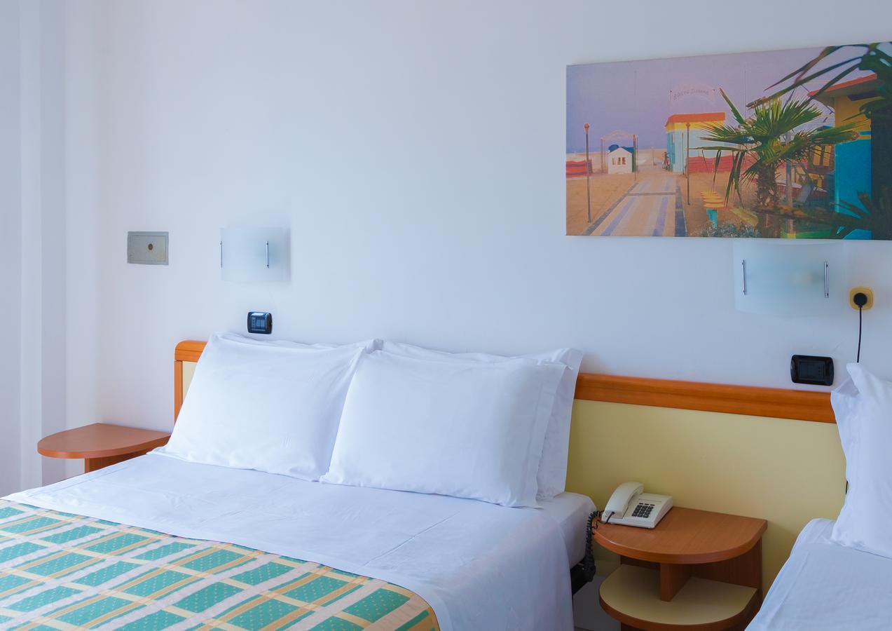 Hotel Sultano Rimini Esterno foto