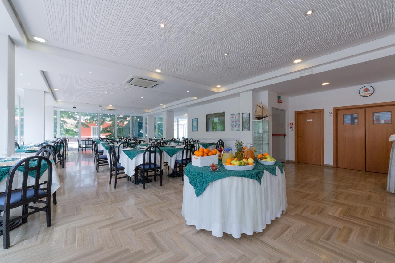 Hotel Sultano Rimini Esterno foto