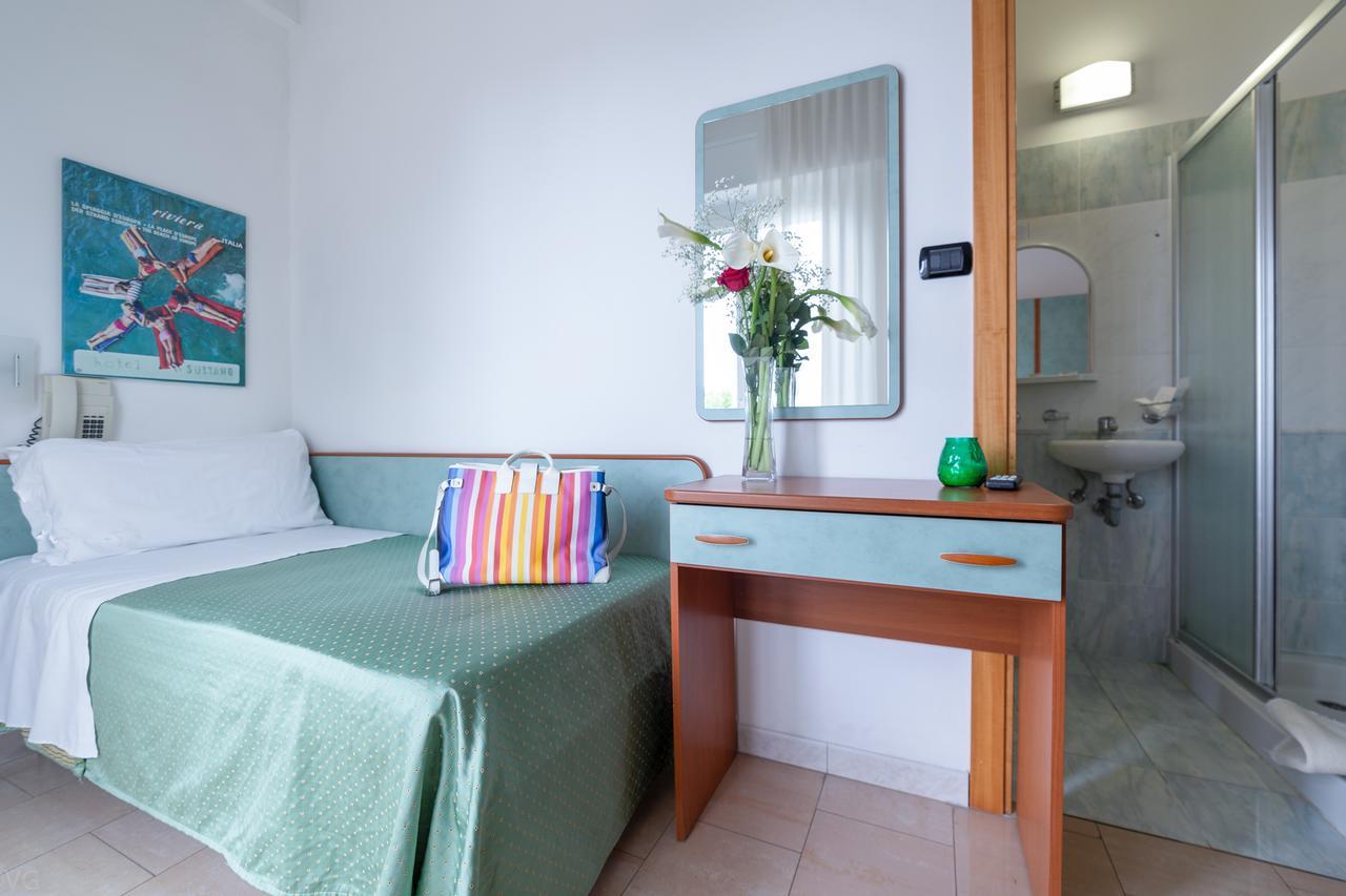 Hotel Sultano Rimini Esterno foto