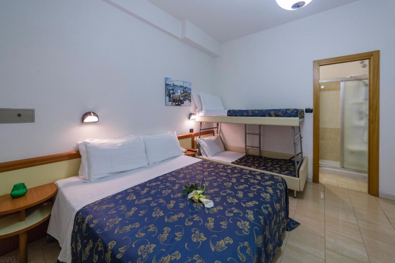 Hotel Sultano Rimini Esterno foto
